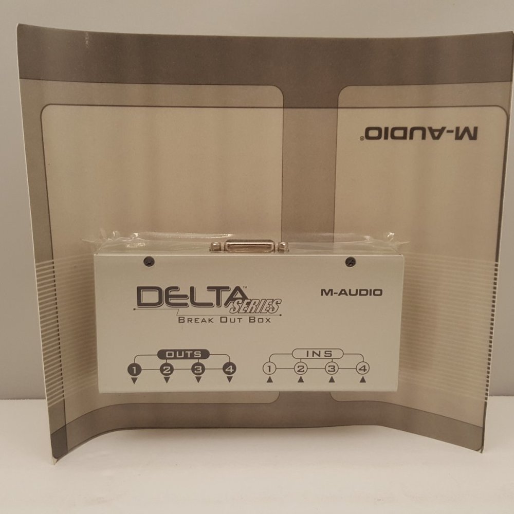 M-AUDIO Delta 44 Professional 4 In / 4 Out Audio Card & Breakout Box Part Used - Picture 7 of 13